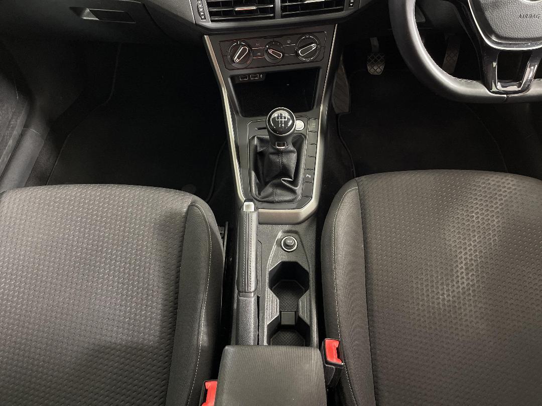 Photo '18' of Volkswagen Polo