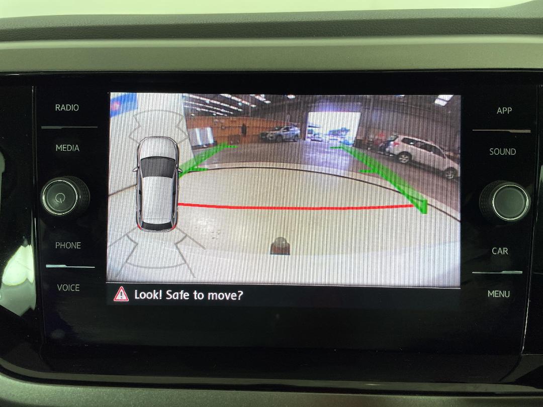 Photo '24' of Volkswagen Polo