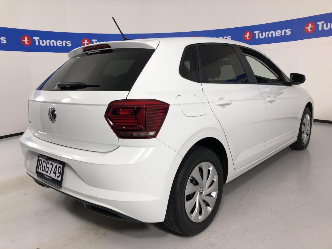 Photo '7' of Volkswagen Polo Photo '7' of Volkswagen Polo