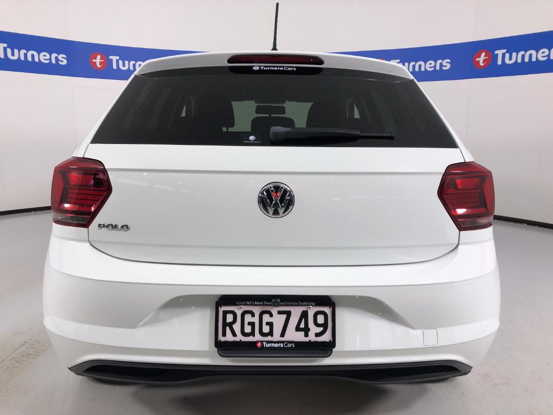 Photo '6' of Volkswagen Polo Photo '6' of Volkswagen Polo