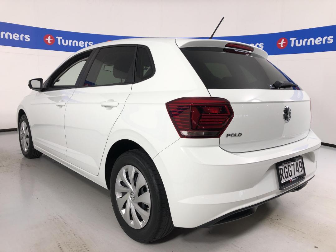 Photo '5' of Volkswagen Polo Photo '5' of Volkswagen Polo