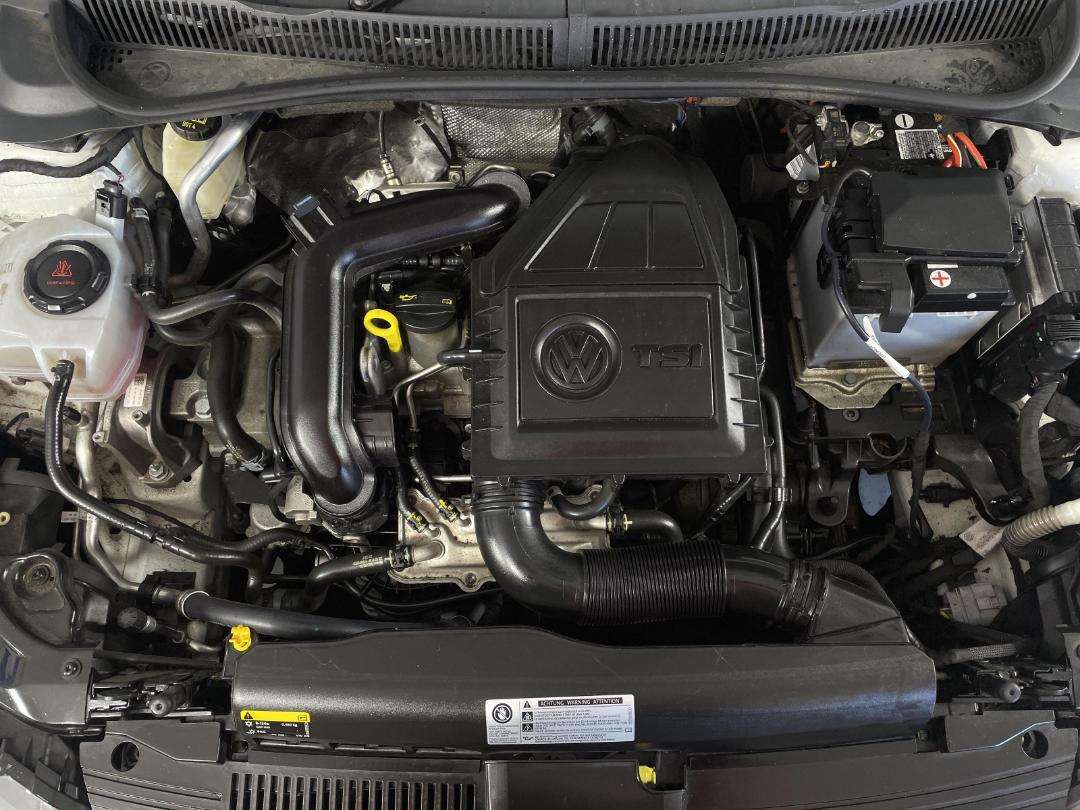 Photo '13' of Volkswagen Polo Photo '13' of Volkswagen Polo