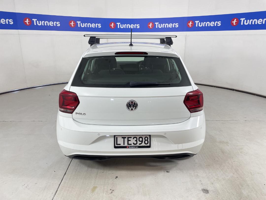 Photo '6' of Volkswagen Polo Photo '6' of Volkswagen Polo