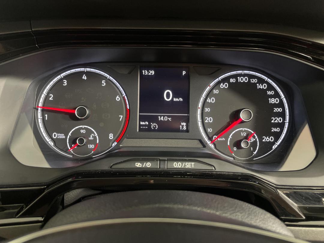 Photo '21' of Volkswagen Polo Photo '21' of Volkswagen Polo