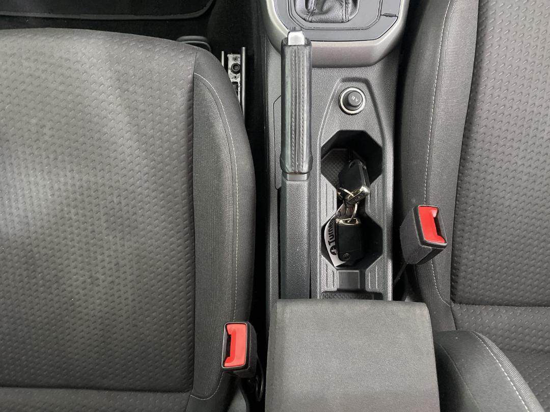 Photo '23' of Volkswagen Polo Photo '23' of Volkswagen Polo