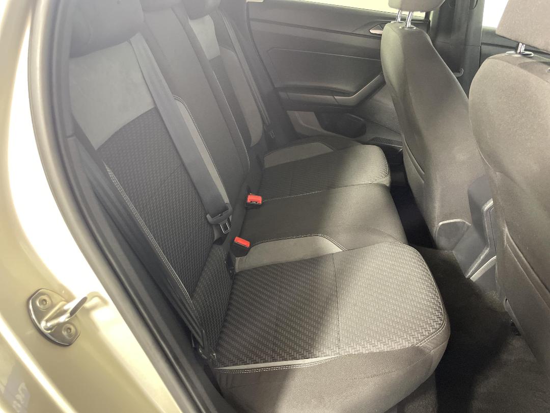 Photo '20' of Volkswagen Polo