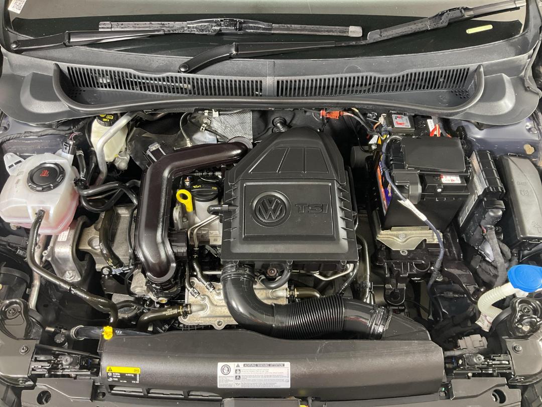 Photo '13' of Volkswagen Polo Photo '13' of Volkswagen Polo