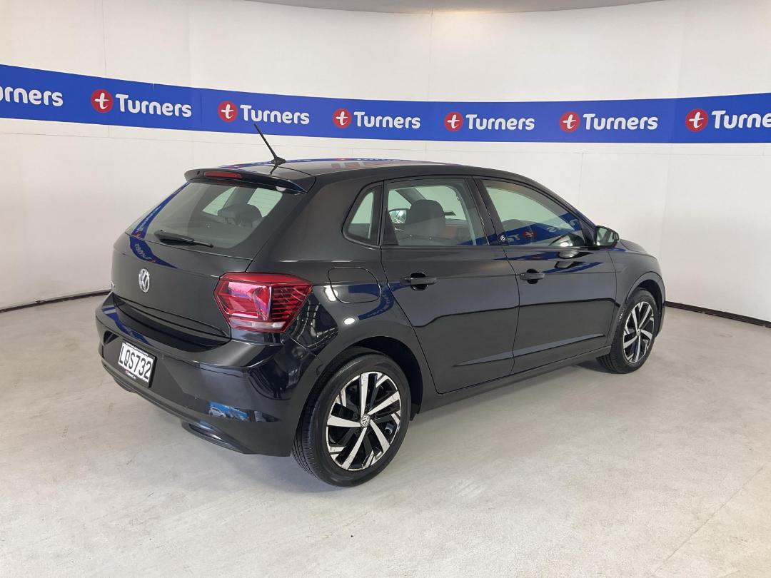 Photo '7' of Volkswagen Polo Photo '7' of Volkswagen Polo