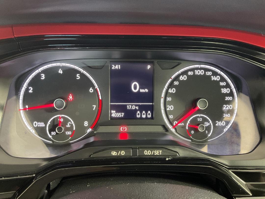 Photo '21' of Volkswagen Polo Photo '21' of Volkswagen Polo