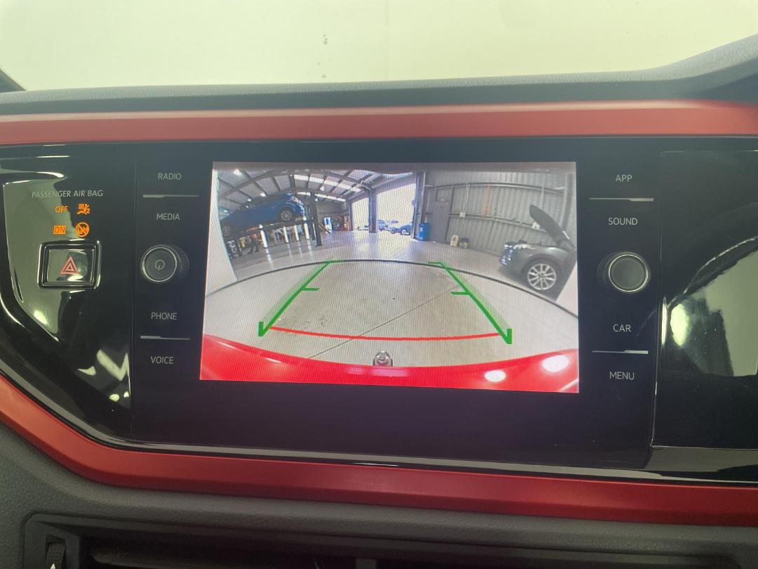 Photo '23' of Volkswagen Polo Photo '23' of Volkswagen Polo