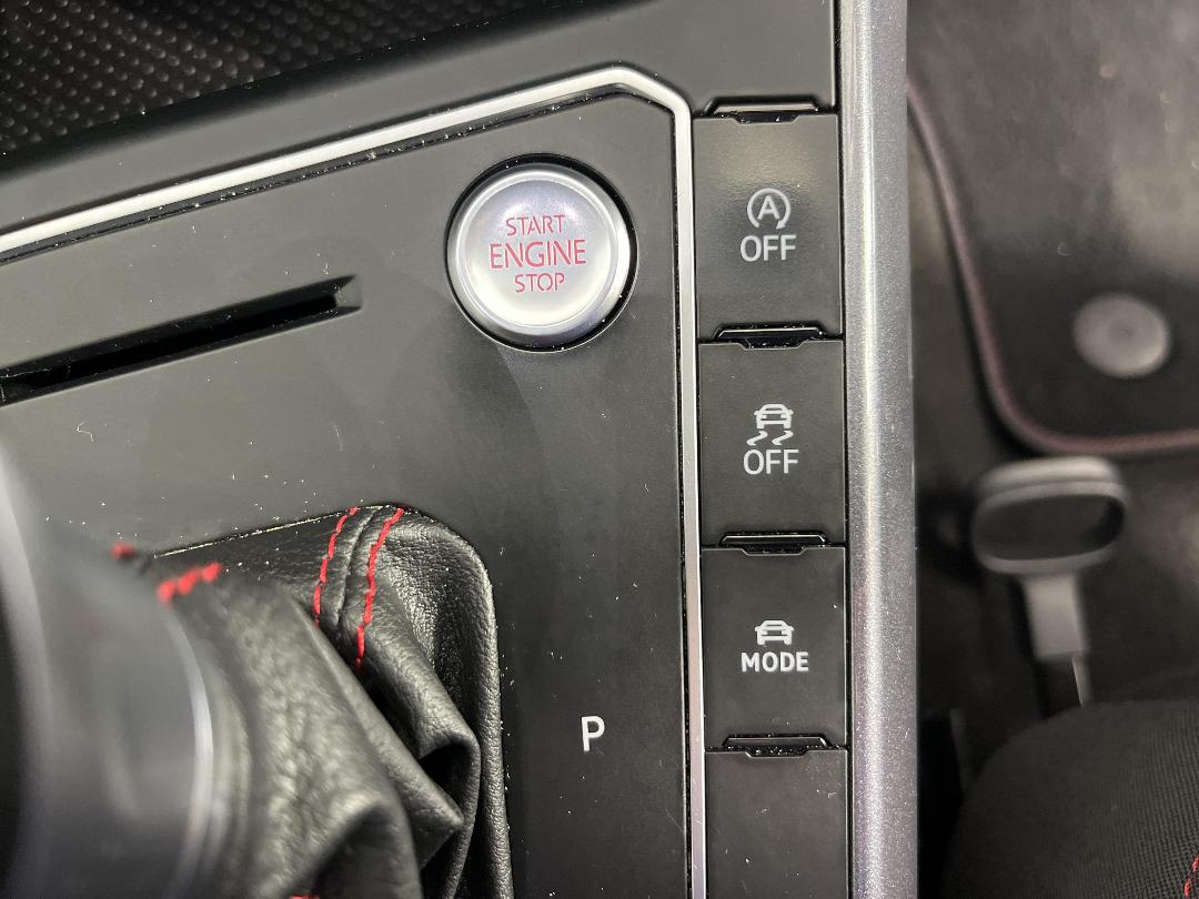 Photo '23' of Volkswagen Polo Photo '23' of Volkswagen Polo