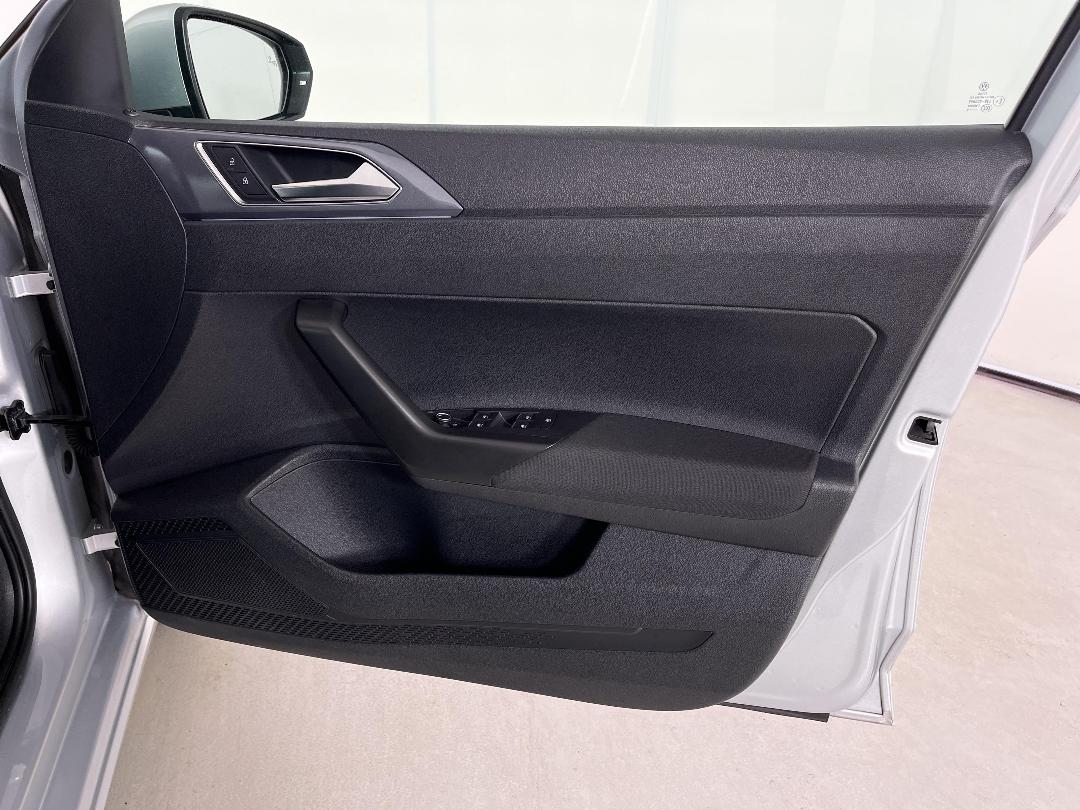 Photo '15' of Volkswagen Polo