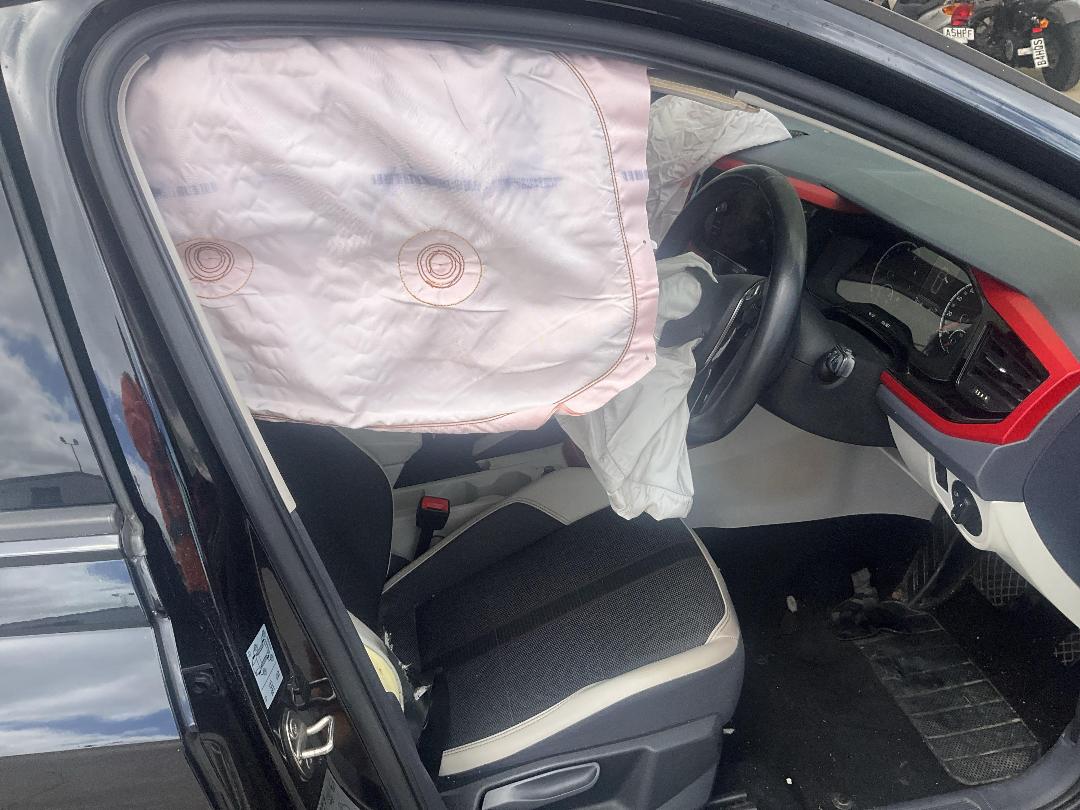 Photo '11' of Volkswagen Polo TSI 70KW Photo '11' of Volkswagen Polo TSI 70KW