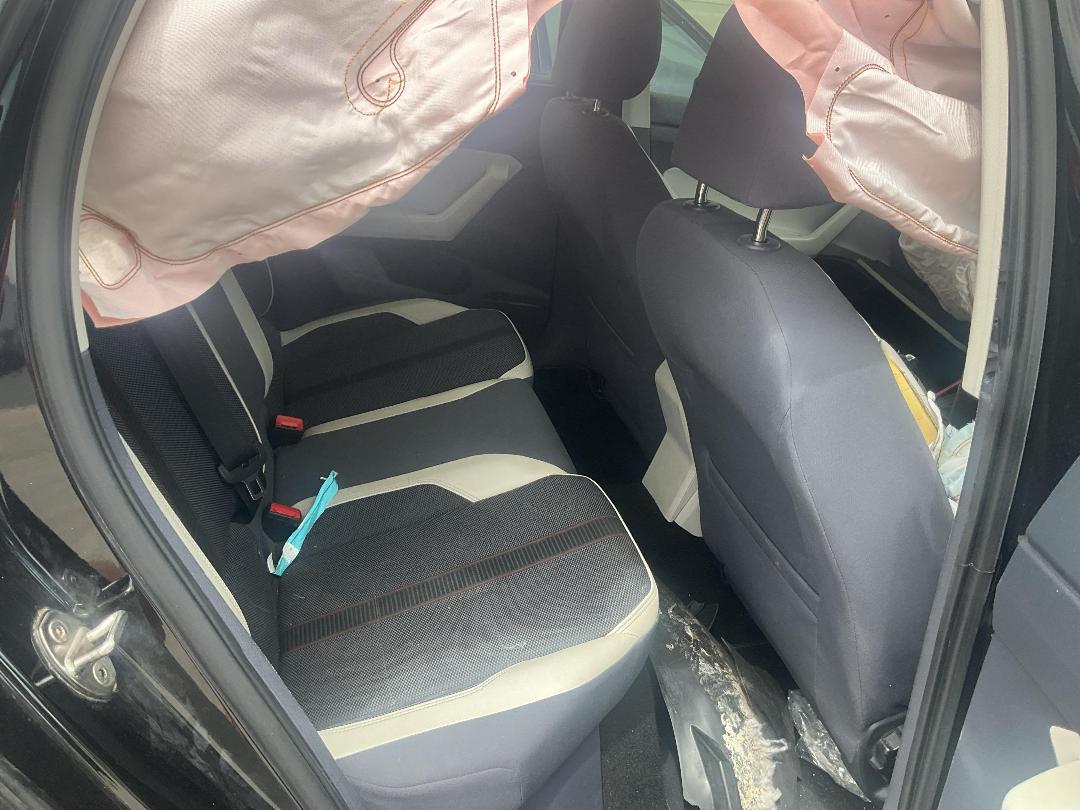 Photo '12' of Volkswagen Polo TSI 70KW Photo '12' of Volkswagen Polo TSI 70KW