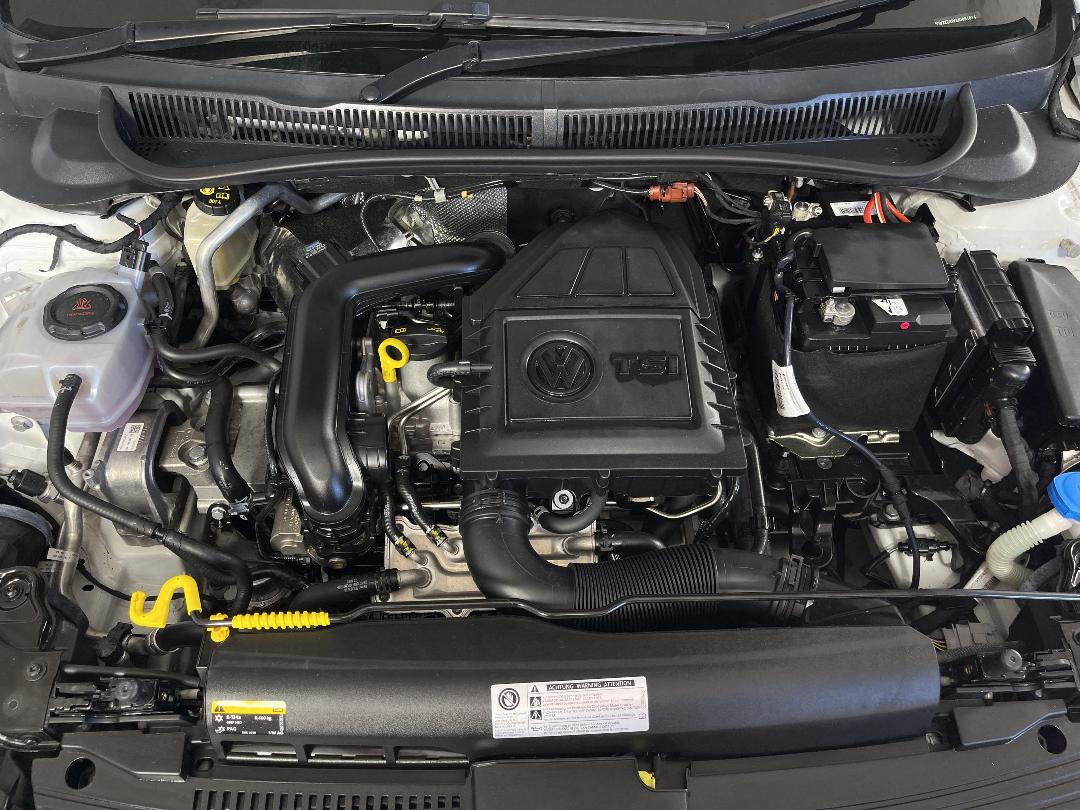 Photo '13' of Volkswagen Polo Photo '13' of Volkswagen Polo