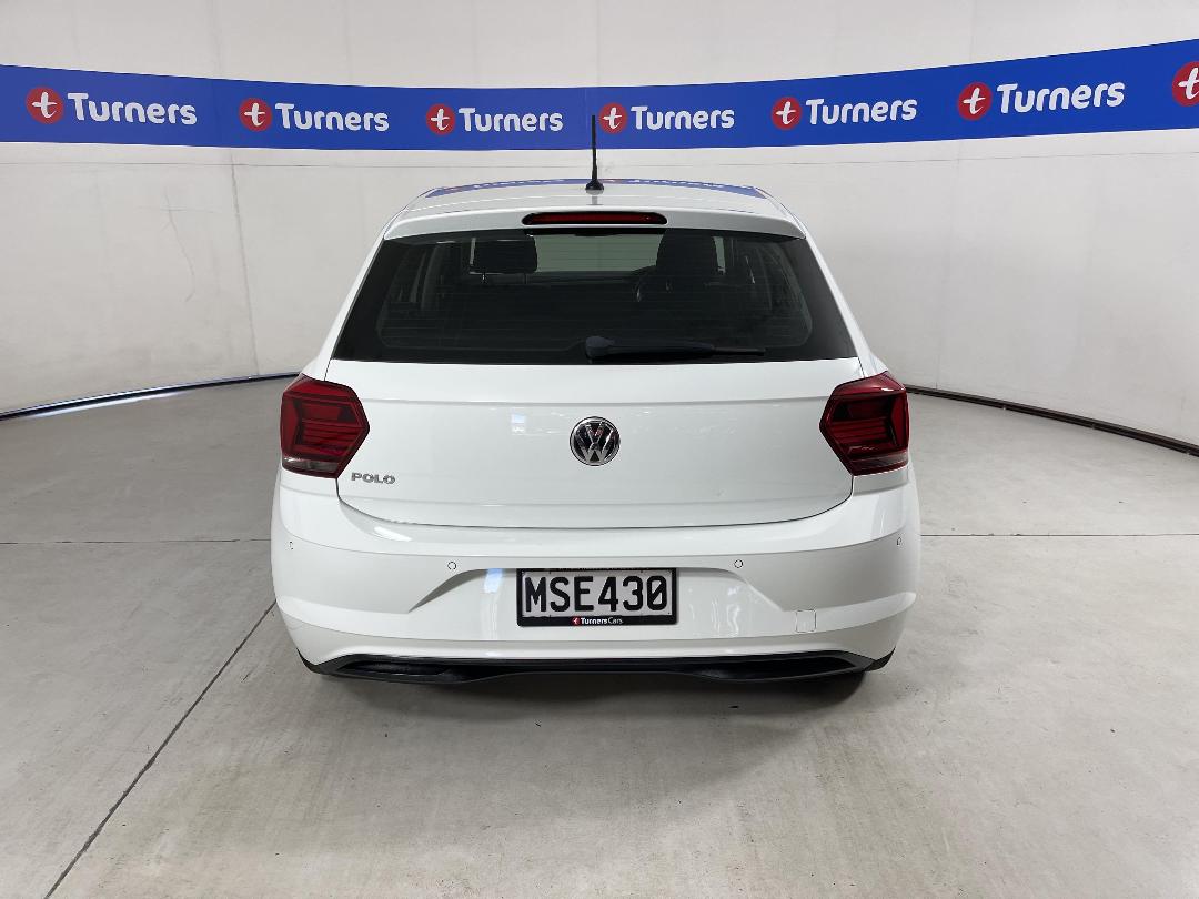 Photo '6' of Volkswagen Polo Photo '6' of Volkswagen Polo