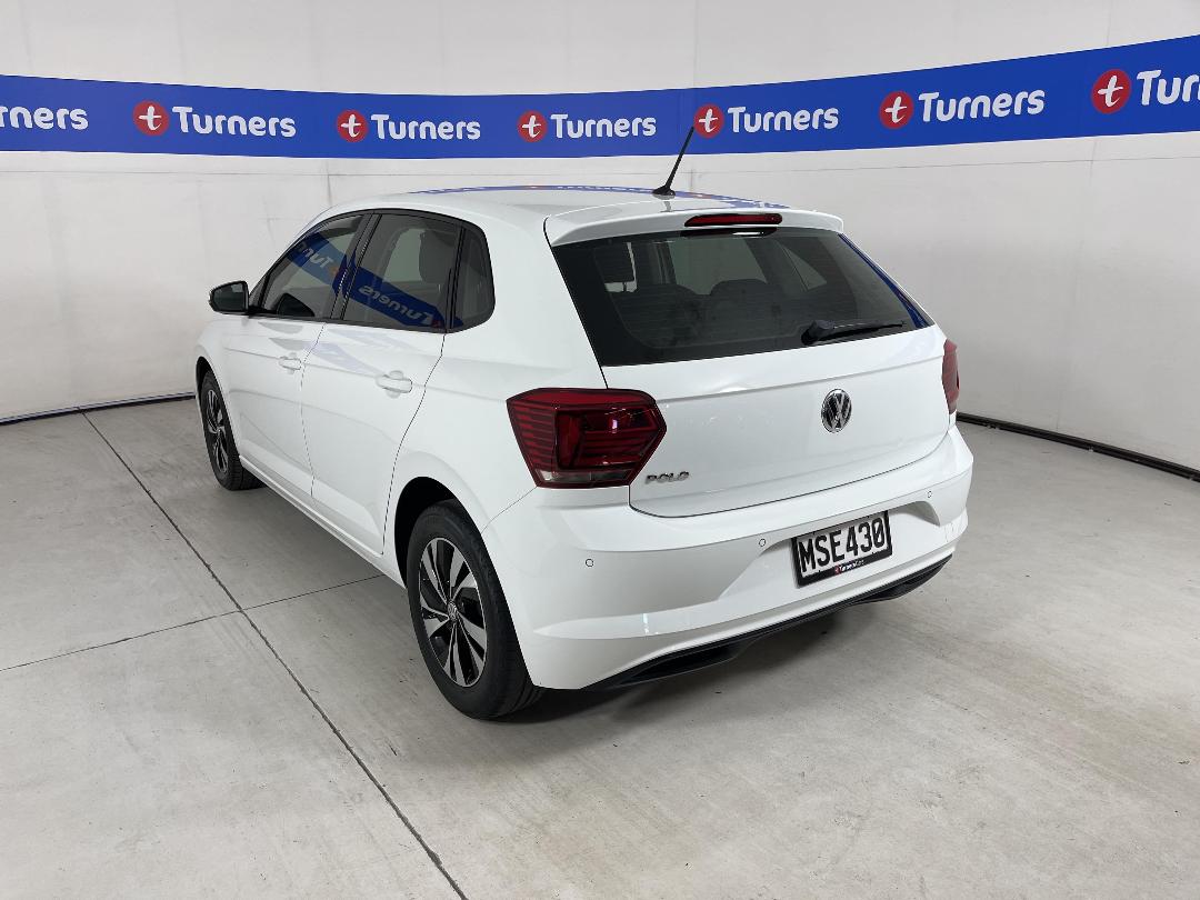 Photo '5' of Volkswagen Polo Photo '5' of Volkswagen Polo