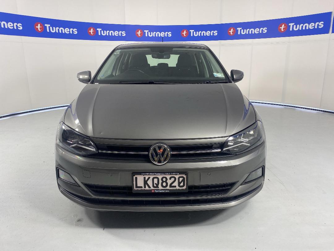 Photo '2' of Volkswagen Polo Photo '2' of Volkswagen Polo