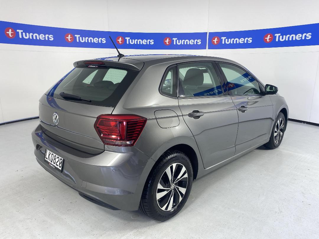 Photo '7' of Volkswagen Polo Photo '7' of Volkswagen Polo