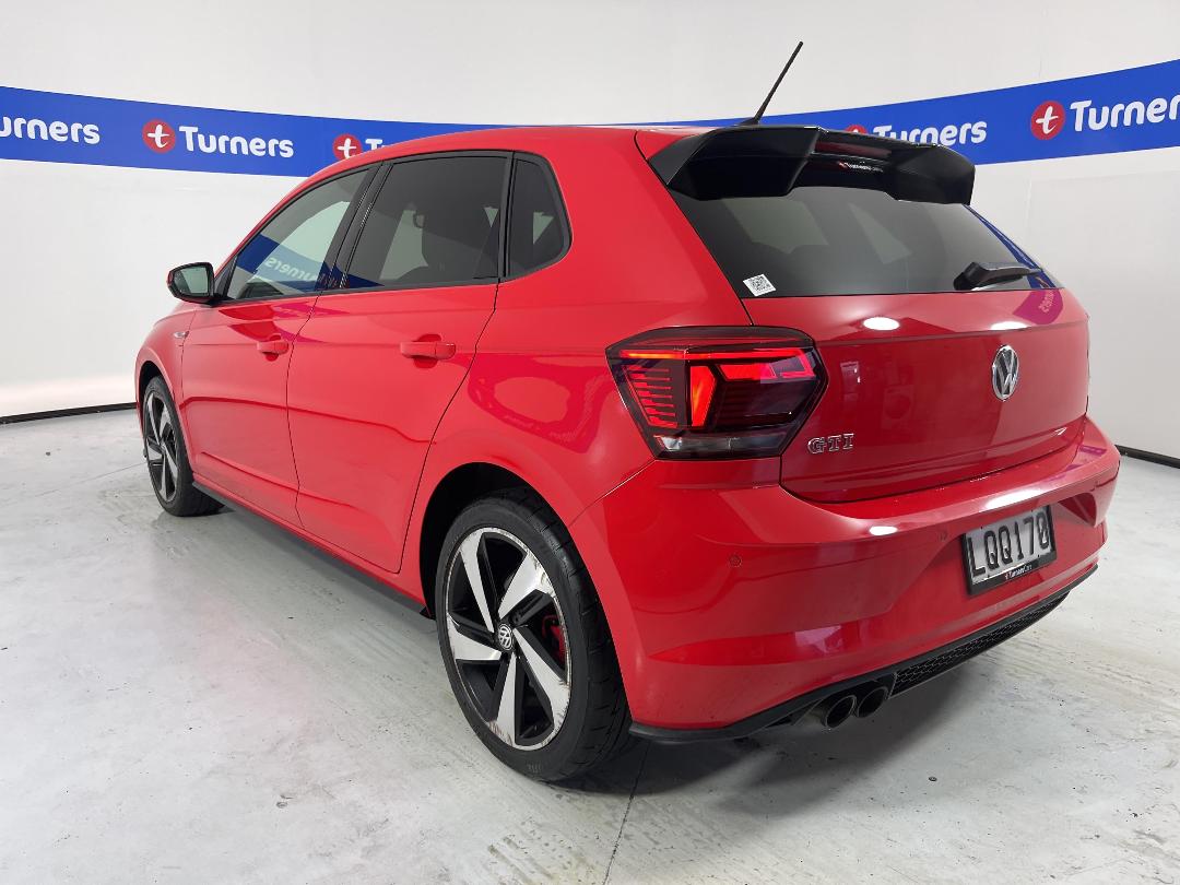 Photo '5' of Volkswagen Polo Photo '5' of Volkswagen Polo