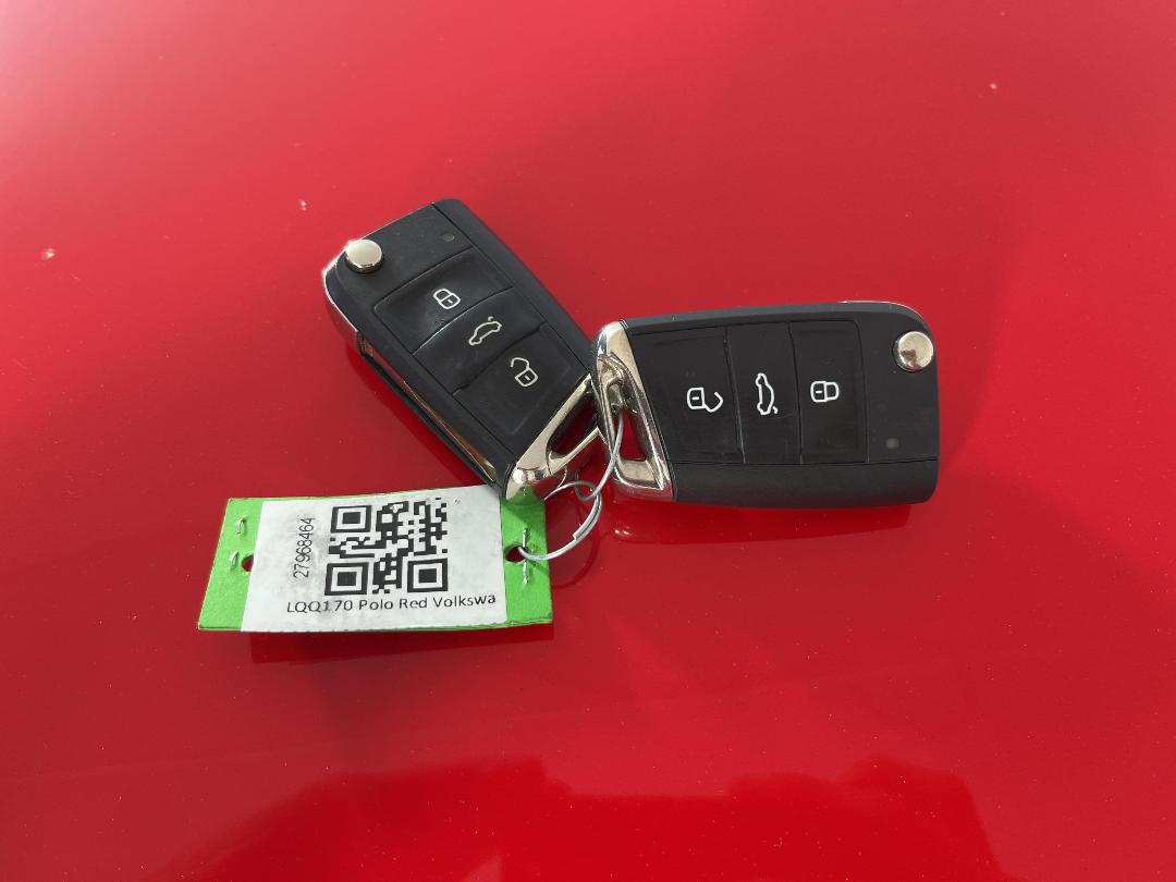 Photo '22' of Volkswagen Polo Photo '22' of Volkswagen Polo