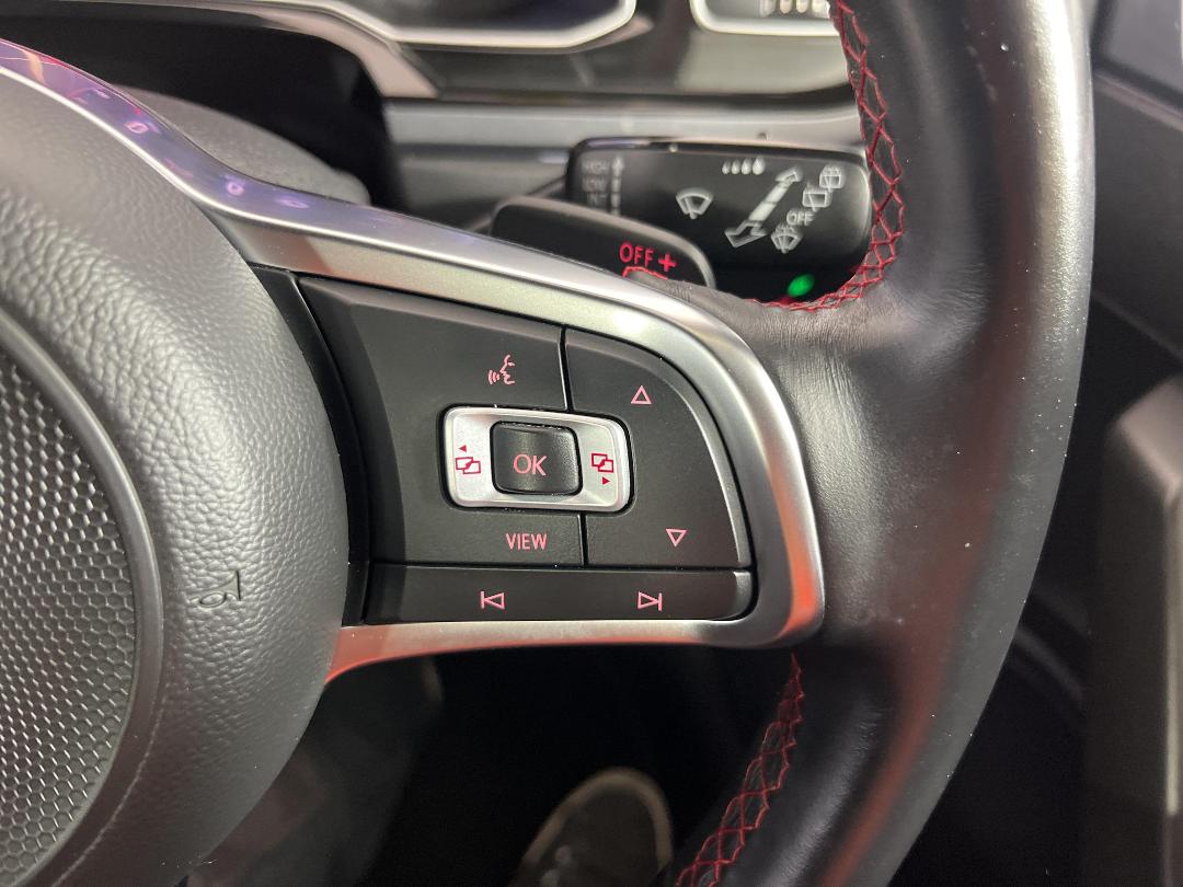 Photo '23' of Volkswagen Polo Photo '23' of Volkswagen Polo