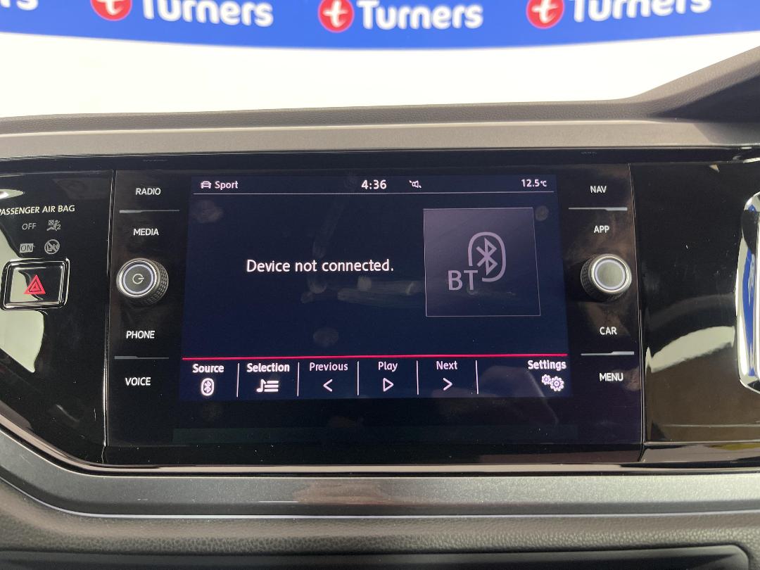 Photo '27' of Volkswagen Polo Photo '27' of Volkswagen Polo