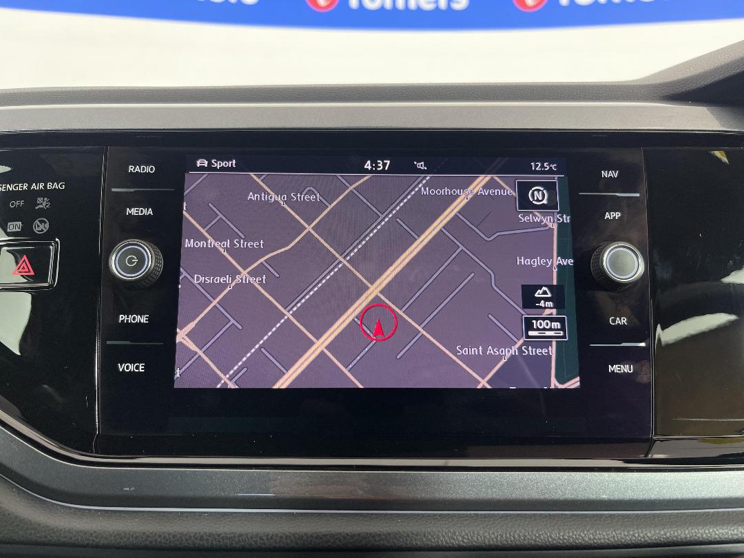 Photo '28' of Volkswagen Polo Photo '28' of Volkswagen Polo