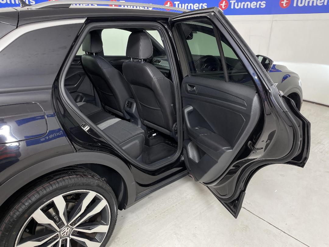 Photo '19' of Volkswagen T-ROC Photo '19' of Volkswagen T-ROC