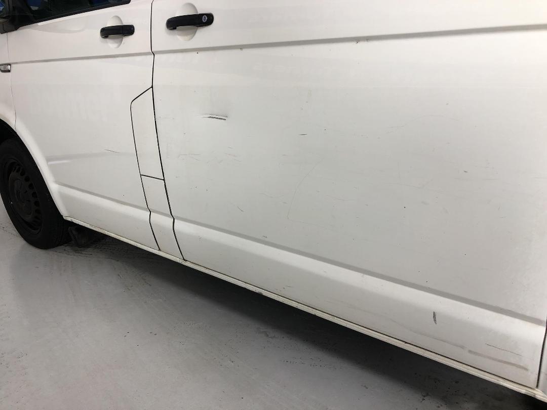 Photo '23' of Volkswagen T6 Photo '23' of Volkswagen T6