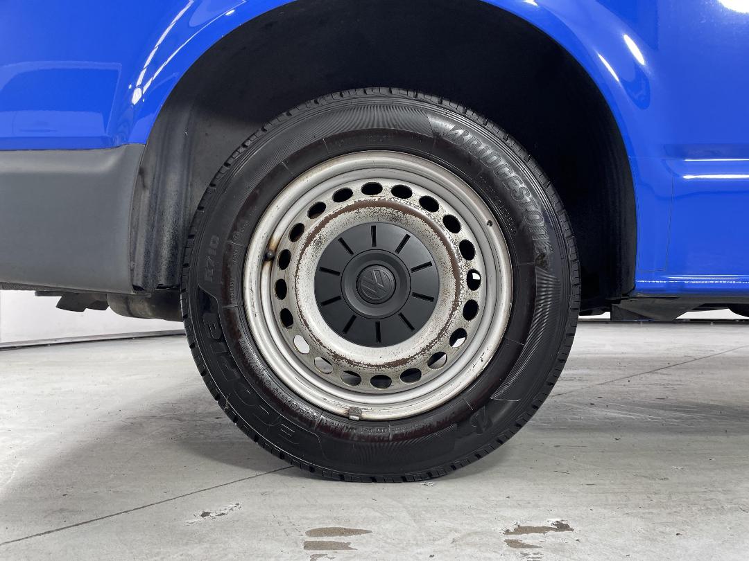 Photo '12' of Volkswagen T6