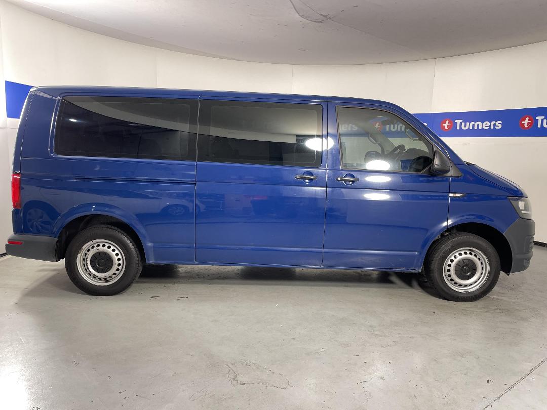 Photo '24' of Volkswagen T6