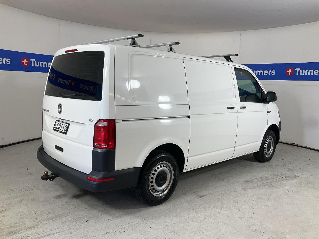 Photo '7' of Volkswagen T6