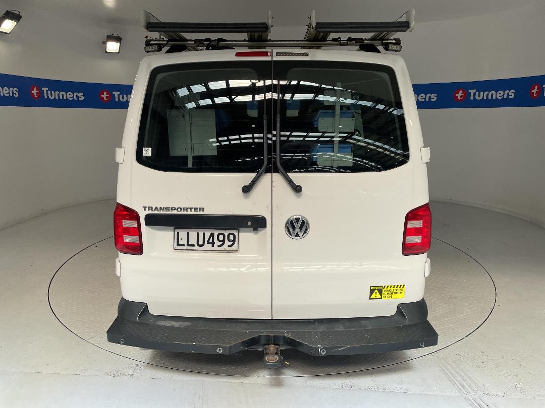 Photo '6' of Volkswagen T6