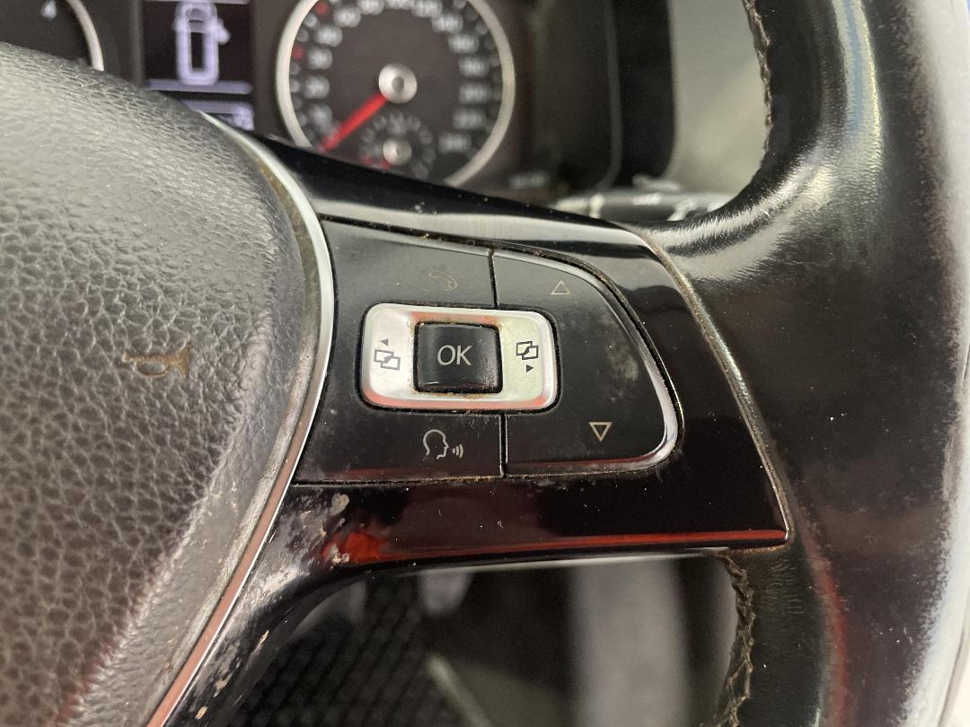 Photo '24' of Volkswagen T6