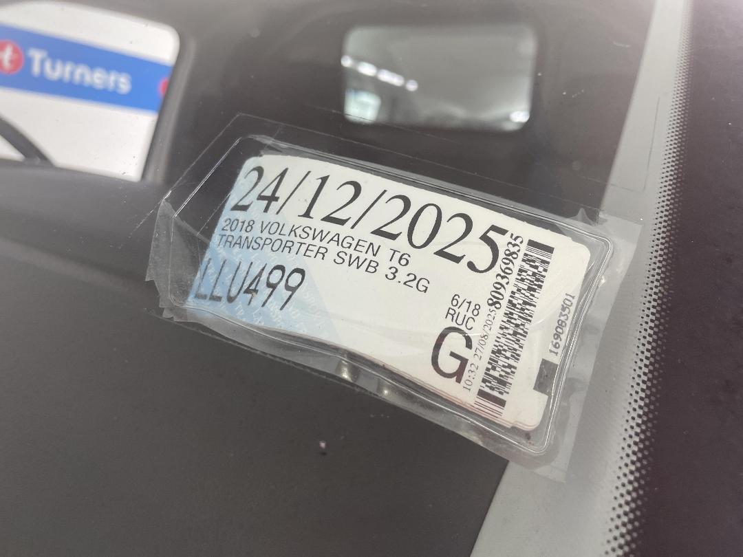 Photo '33' of Volkswagen T6