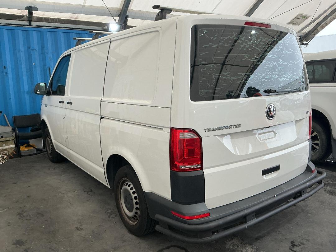 Photo '6' of Volkswagen T6 Runner SWB Photo '6' of Volkswagen T6 Runner SWB