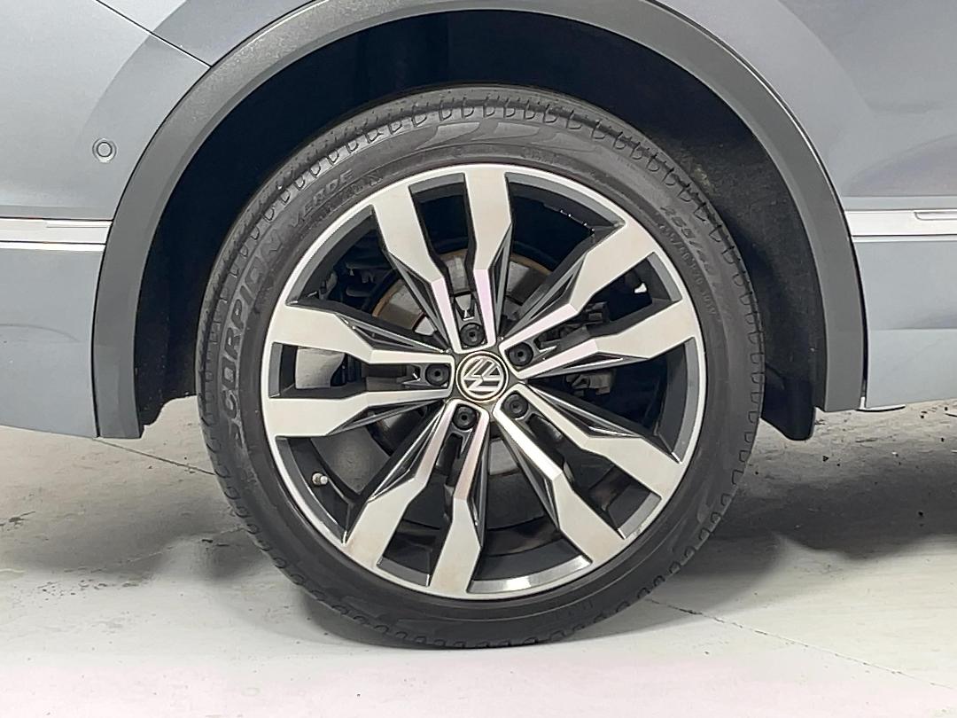 Photo '12' of Volkswagen Tiguan