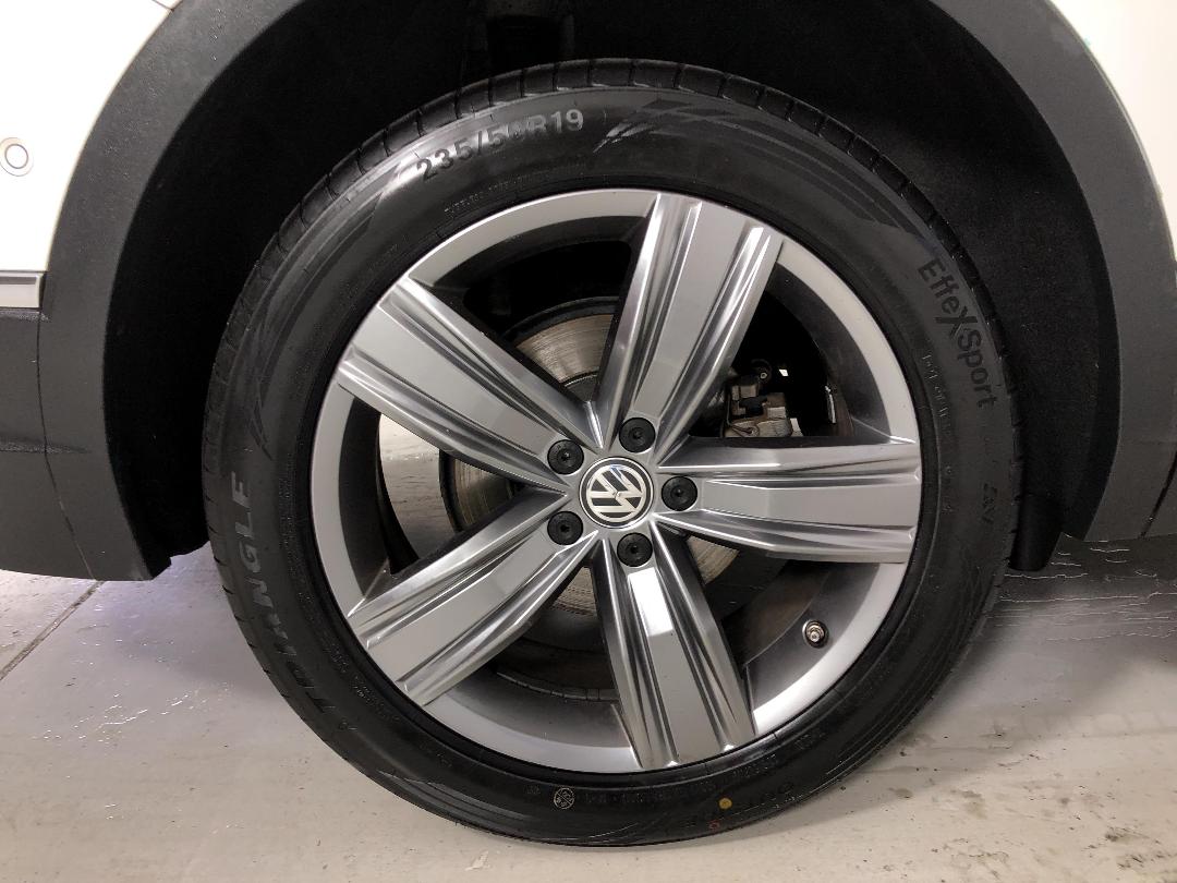 Photo '12' of Volkswagen Tiguan