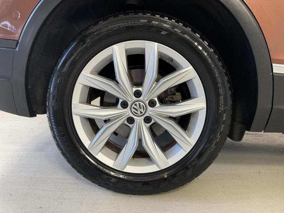 Photo '12' of Volkswagen Tiguan Photo '12' of Volkswagen Tiguan