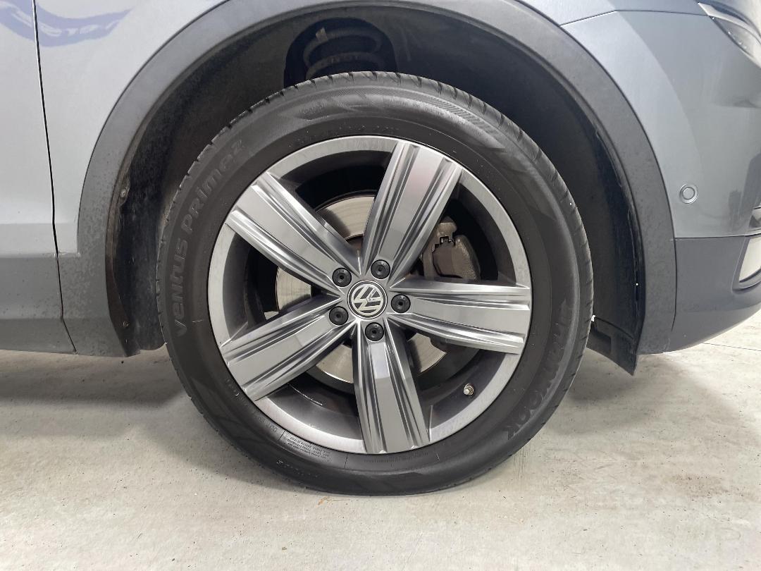 Photo '9' of Volkswagen Tiguan Photo '9' of Volkswagen Tiguan