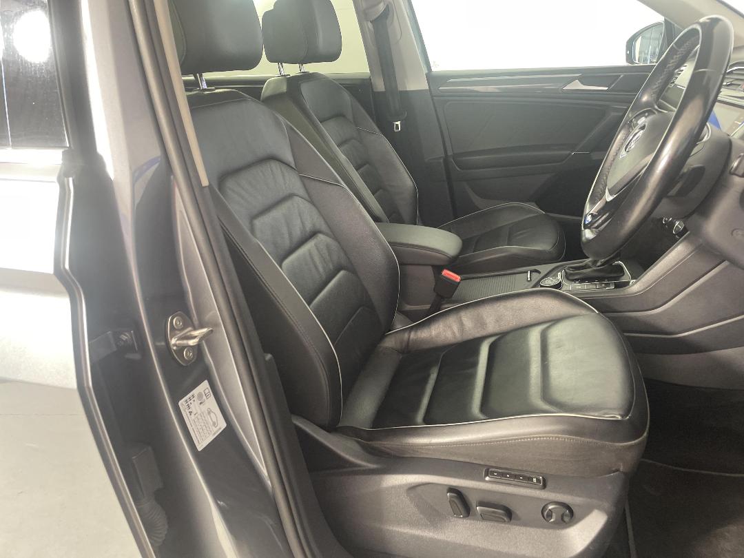 Photo '16' of Volkswagen Tiguan Photo '16' of Volkswagen Tiguan