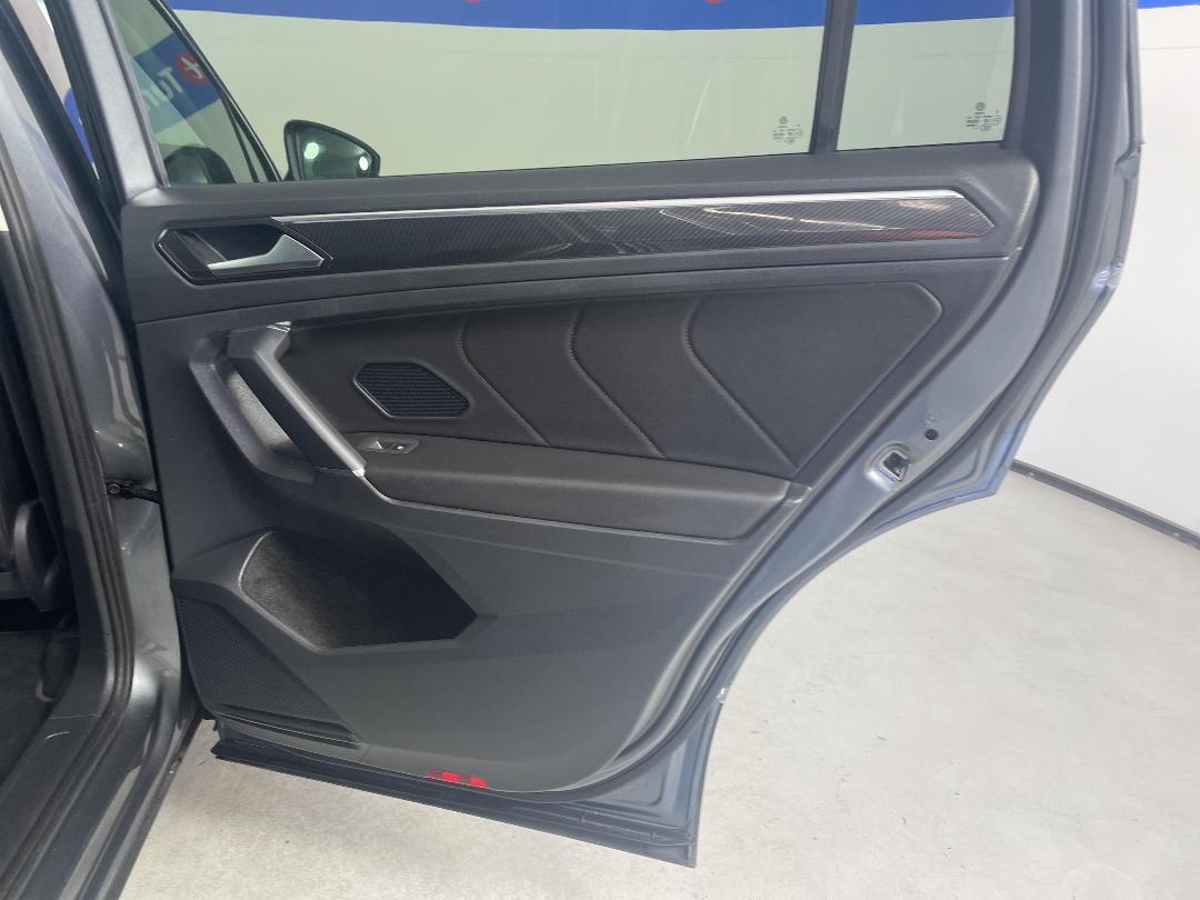 Photo '19' of Volkswagen Tiguan Photo '19' of Volkswagen Tiguan