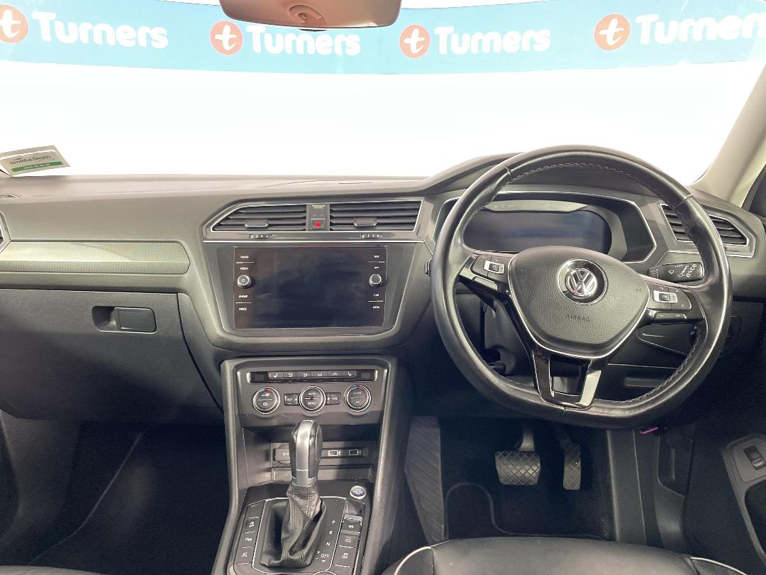 Photo '17' of Volkswagen Tiguan Photo '17' of Volkswagen Tiguan