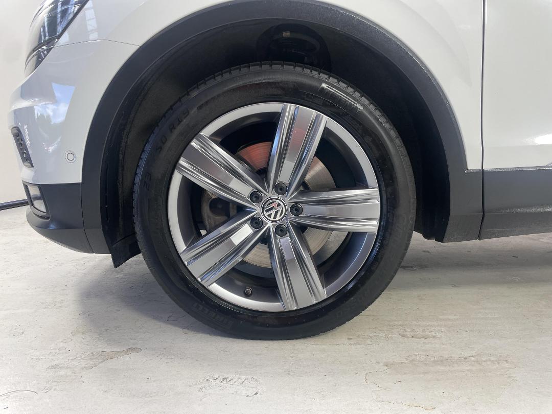 Photo '10' of Volkswagen Tiguan