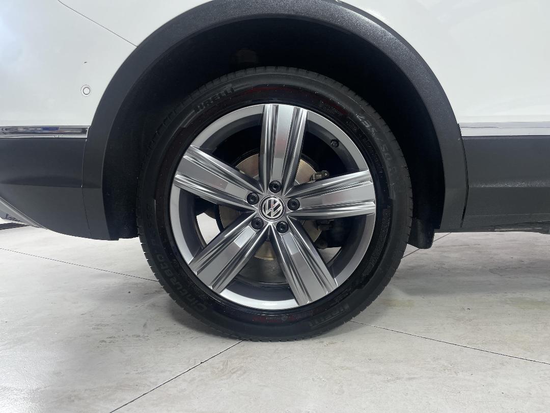 Photo '12' of Volkswagen Tiguan