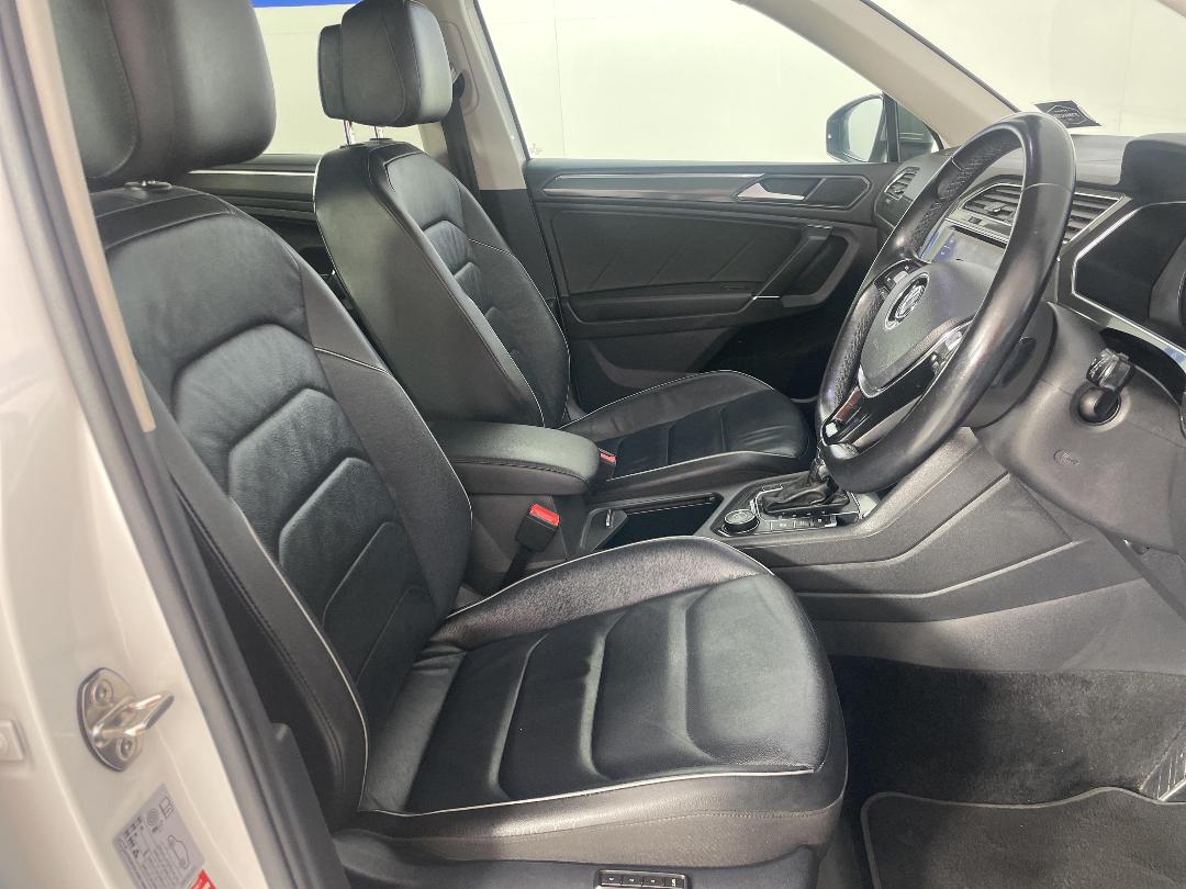 Photo '16' of Volkswagen Tiguan