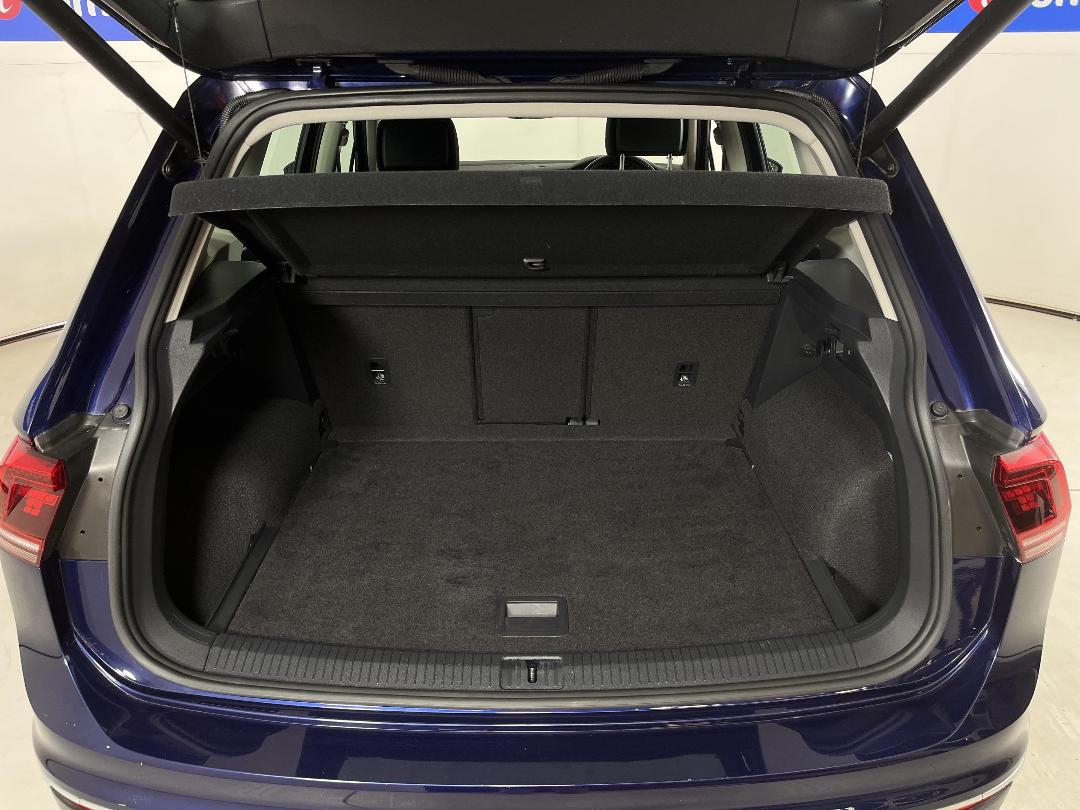 Photo '14' of Volkswagen Tiguan Photo '14' of Volkswagen Tiguan