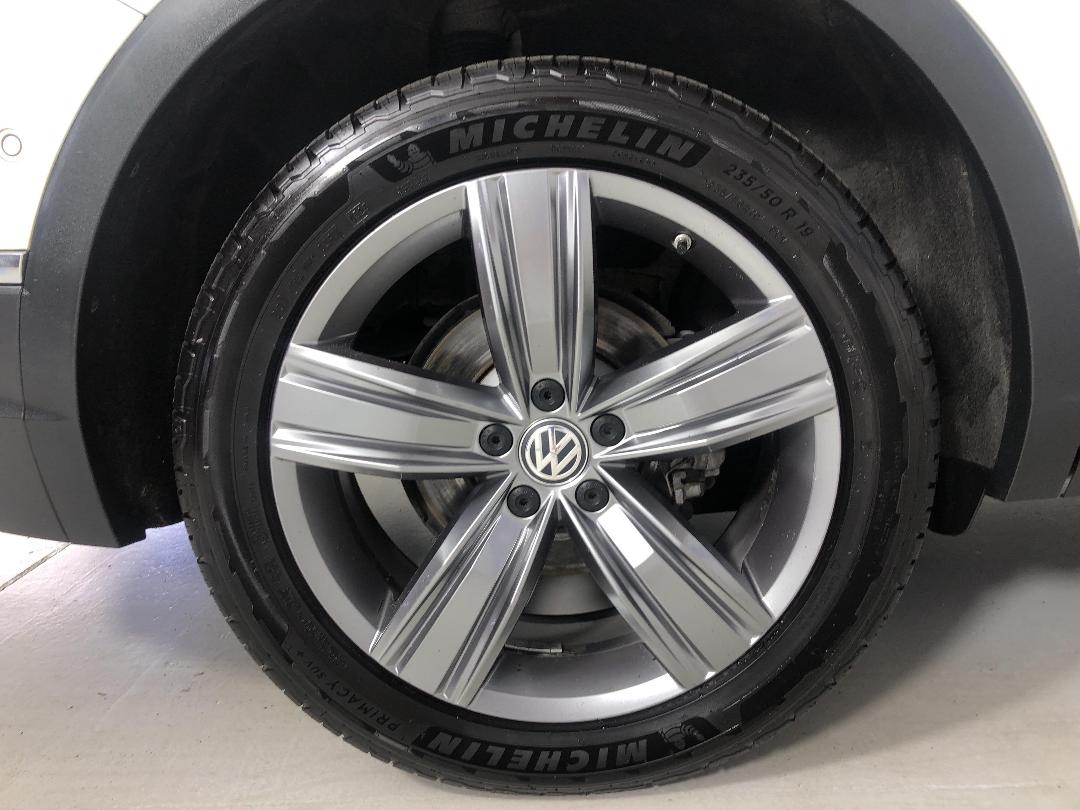 Photo '12' of Volkswagen Tiguan