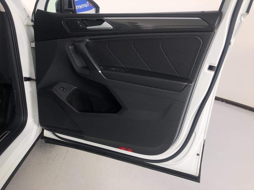 Photo '15' of Volkswagen Tiguan